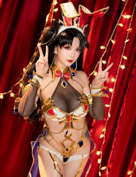 欧美风情侣头像双人_BD免费在线播放