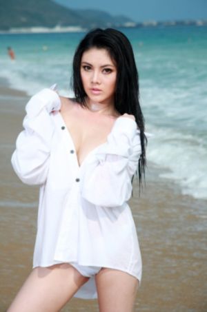 国产绝色人妖_HD免费在线观看