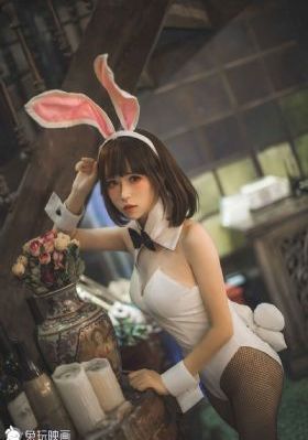 天天摸日日碰人人看_1080迅雷电影在线