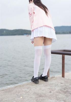 另类图片一区二区三区_正片免费观看