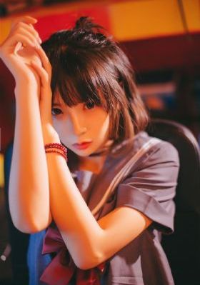 欧美婚纱照高级质感_国产剧免费观看电视剧