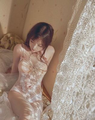 欧美胖女人裸体图片_BD国语在线播放