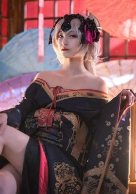 国产多毛猫_720高清完整版播放